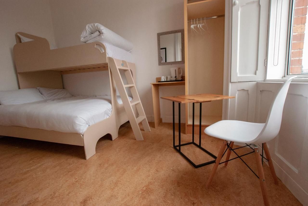 Гостевой дом The Village Campus Килкенни