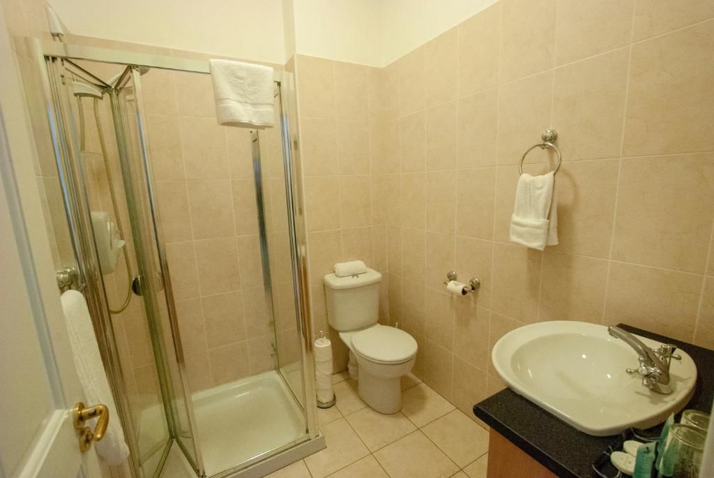 Гостевой дом The Village Campus Килкенни